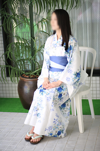 花純（人気沸騰！色白でおっとり癒し系）